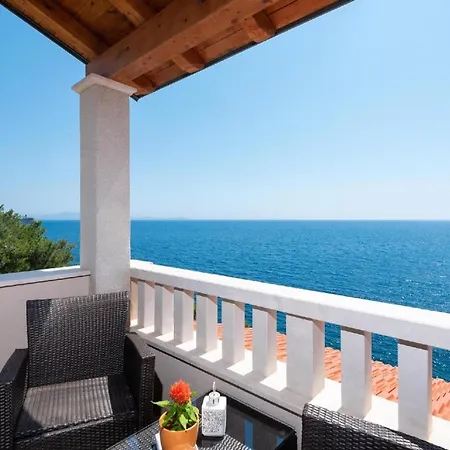 Vikendica Ferienhaus Fuer 10 Personen In Blato, Dalmatien Sueddalmatien Blato (Korcula)